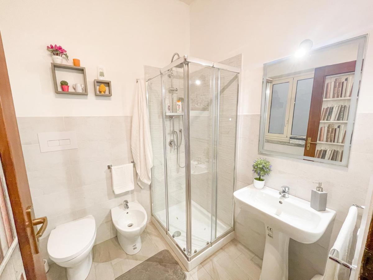 Al Politeama Rooms B&B Palermo Ngoại thất bức ảnh