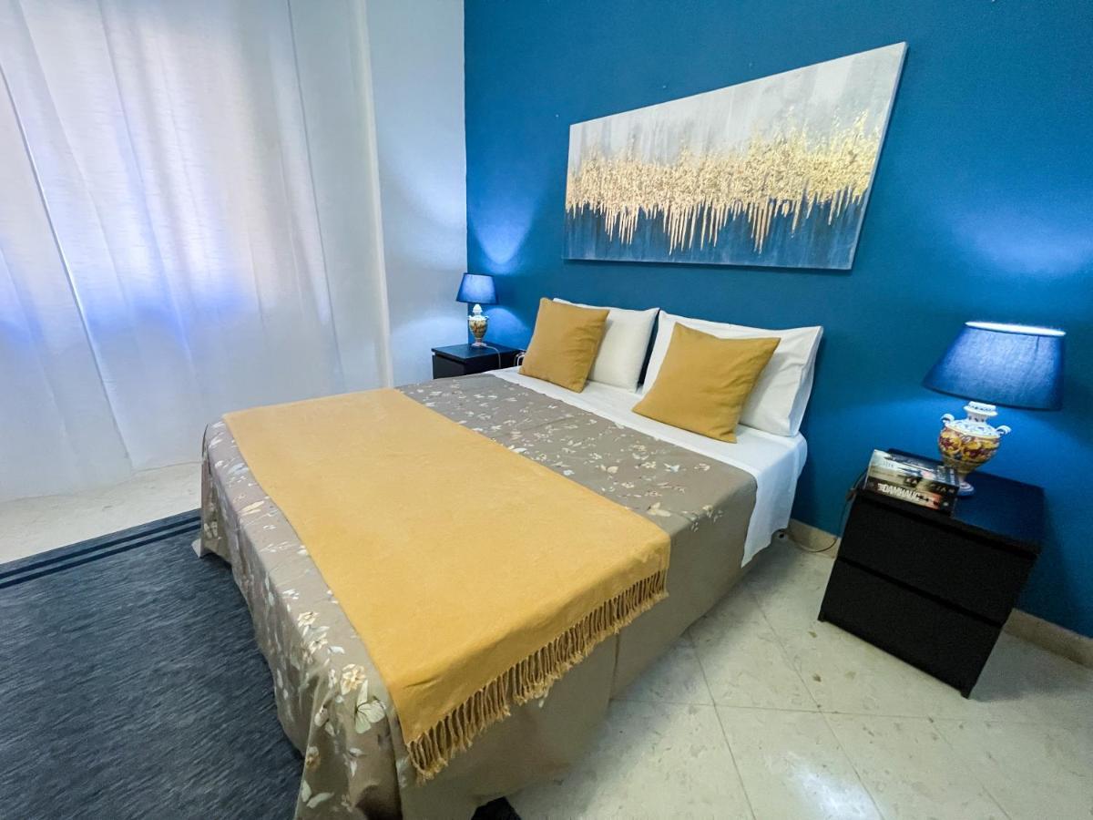 Al Politeama Rooms B&B Palermo Ngoại thất bức ảnh