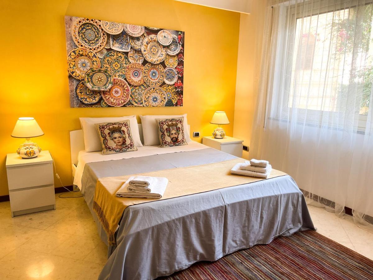 Al Politeama Rooms B&B Palermo Ngoại thất bức ảnh