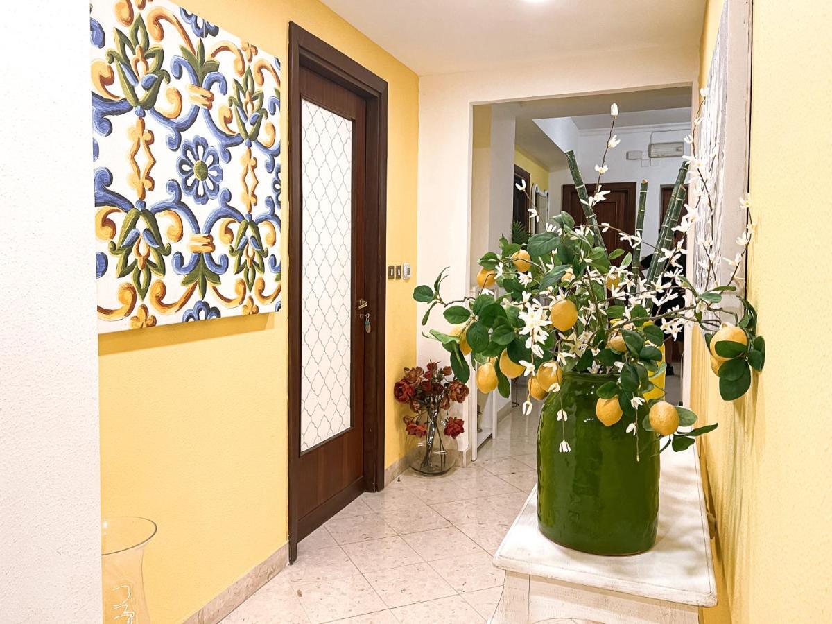 Al Politeama Rooms B&B Palermo Ngoại thất bức ảnh