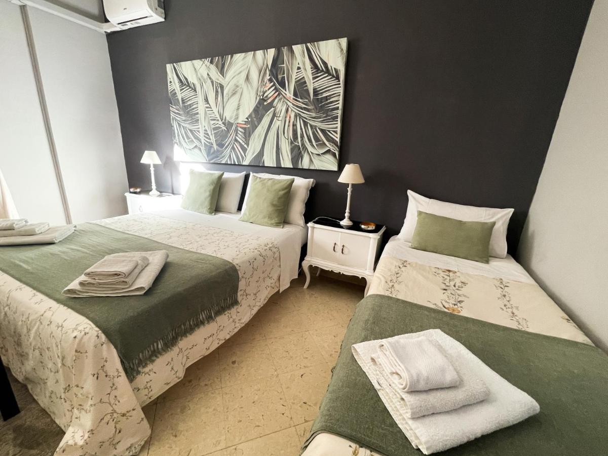 Al Politeama Rooms B&B Palermo Ngoại thất bức ảnh