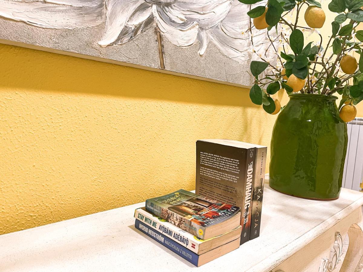 Al Politeama Rooms B&B Palermo Ngoại thất bức ảnh