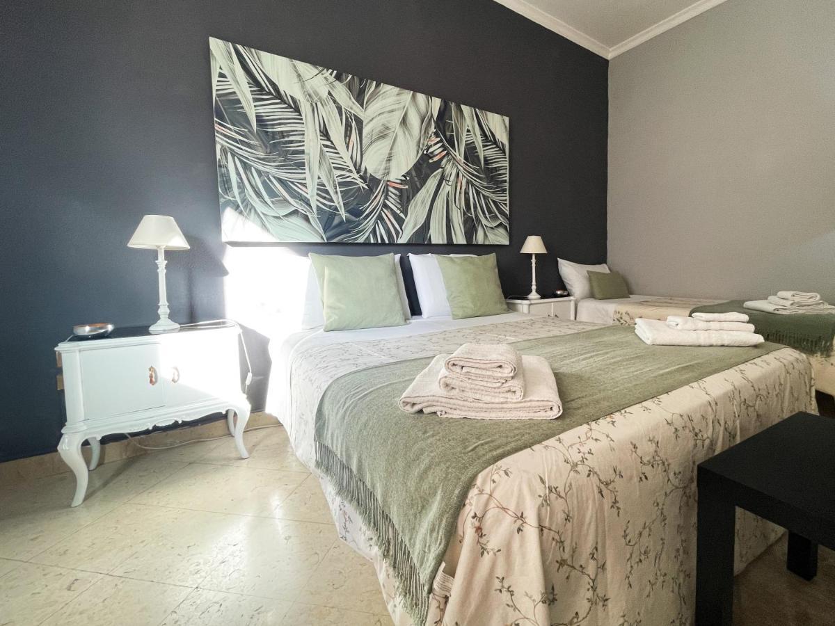 Al Politeama Rooms B&B Palermo Ngoại thất bức ảnh